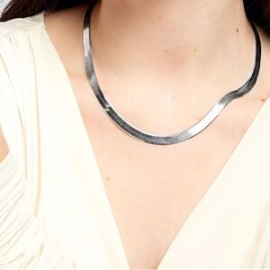 UO Herringbone Necklace